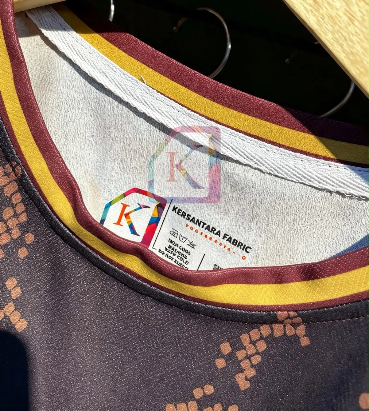 Detail Kerah Rib Dua Warna Jersey - Dimas Prasetyo